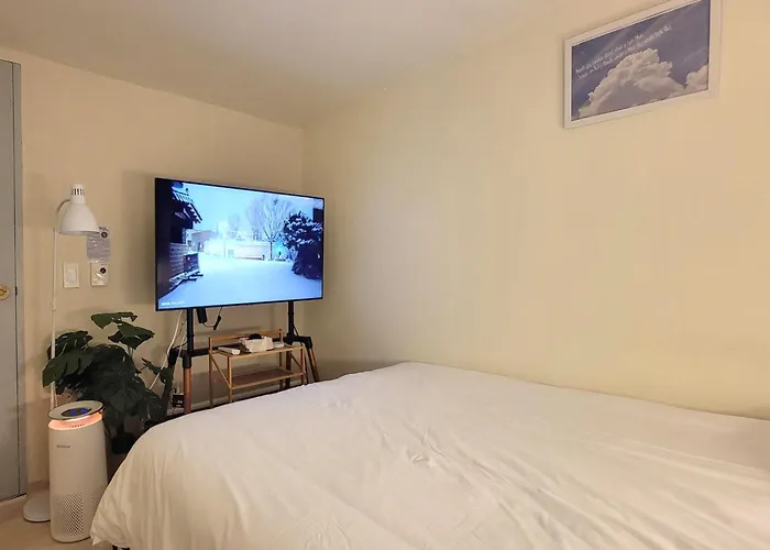 Gangnam Serviced #cozy#airporttransport#sights#tourist Spot 7minutes ,사당역 블루하우스 도보 1분 빌라